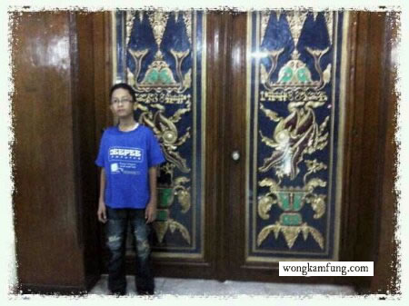 pintu petir masjid agung demak
