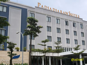padjadjaran suites resort & convention hotel bogor